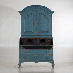 Cabinet in a beautiful bluish colour, circa 100 years old.