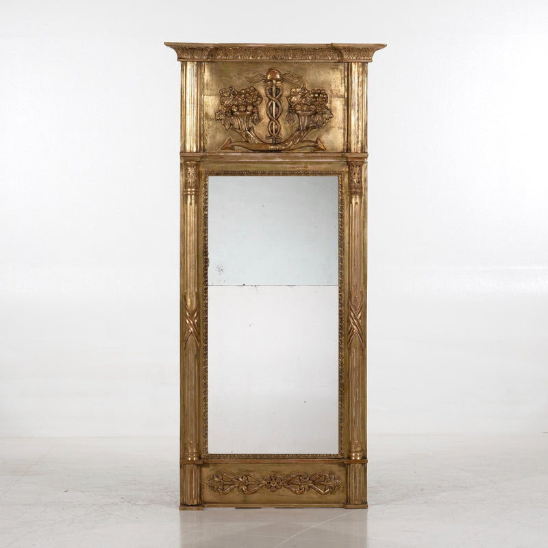 Fine original Swedish and gilded mirror, circa 1810.