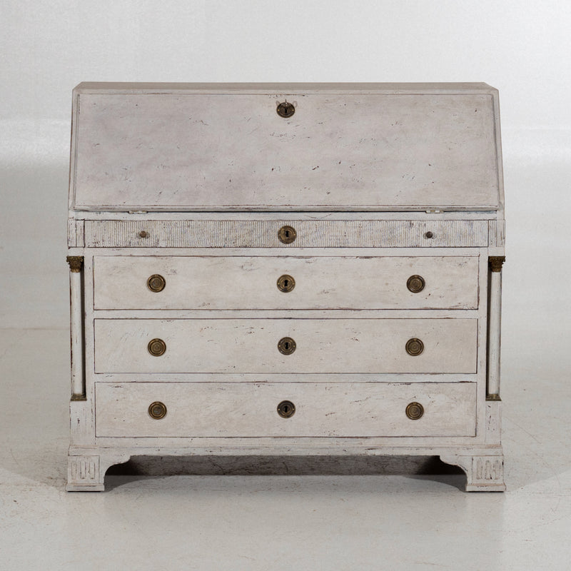 Fine bureau with carvings and columns, 19th C.